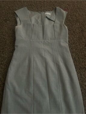 Calvin Klein Gray Cap-Sleeve Midi Sheath Dress
